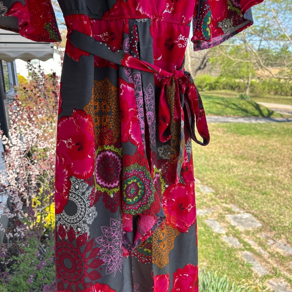 True Destiny Floral Kimono Dress Under Short Cape Skirt w/ Tie Waist Size Medium - Picture 6 of 16